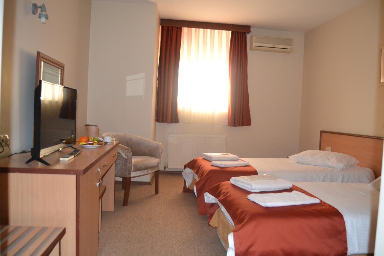 Duzce Han Otel Exterior photo